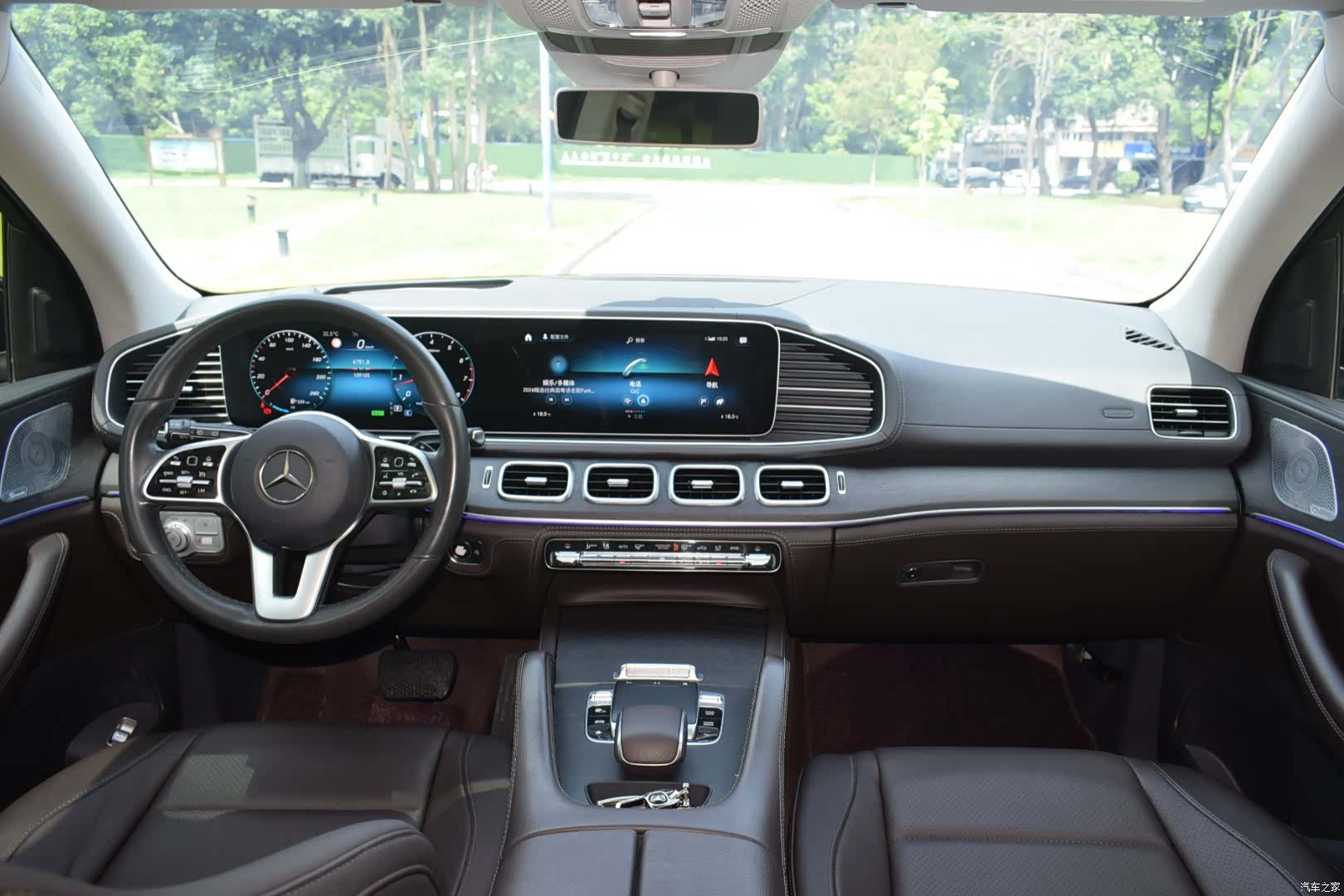 Mercedes-Benz GLE, 2020 16