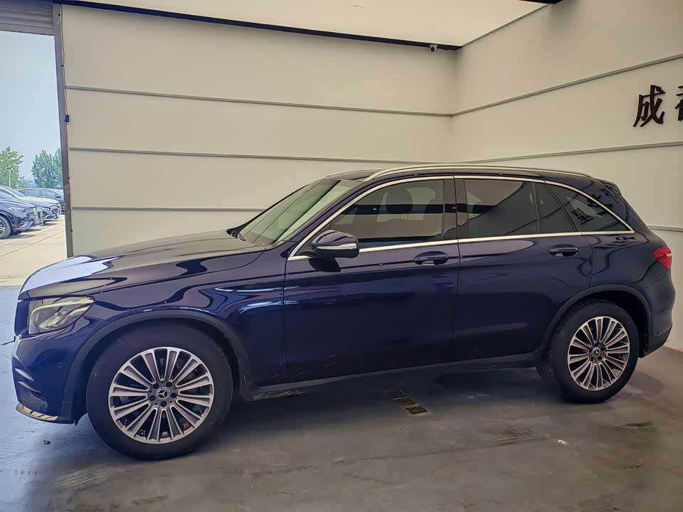 Mercedes-Benz GLC Mercedes-Benz GLC