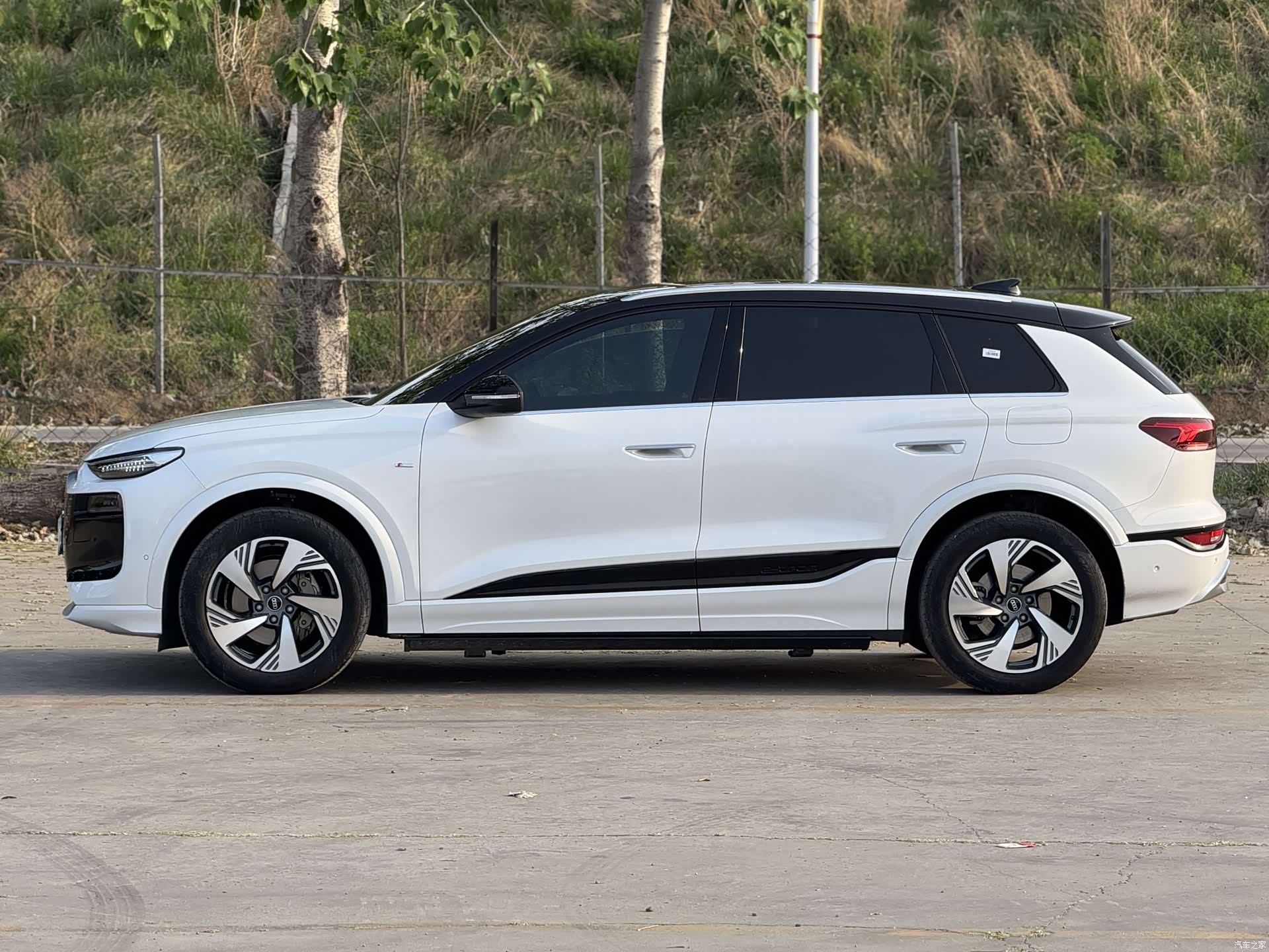 Audi e-tron, 2025 4