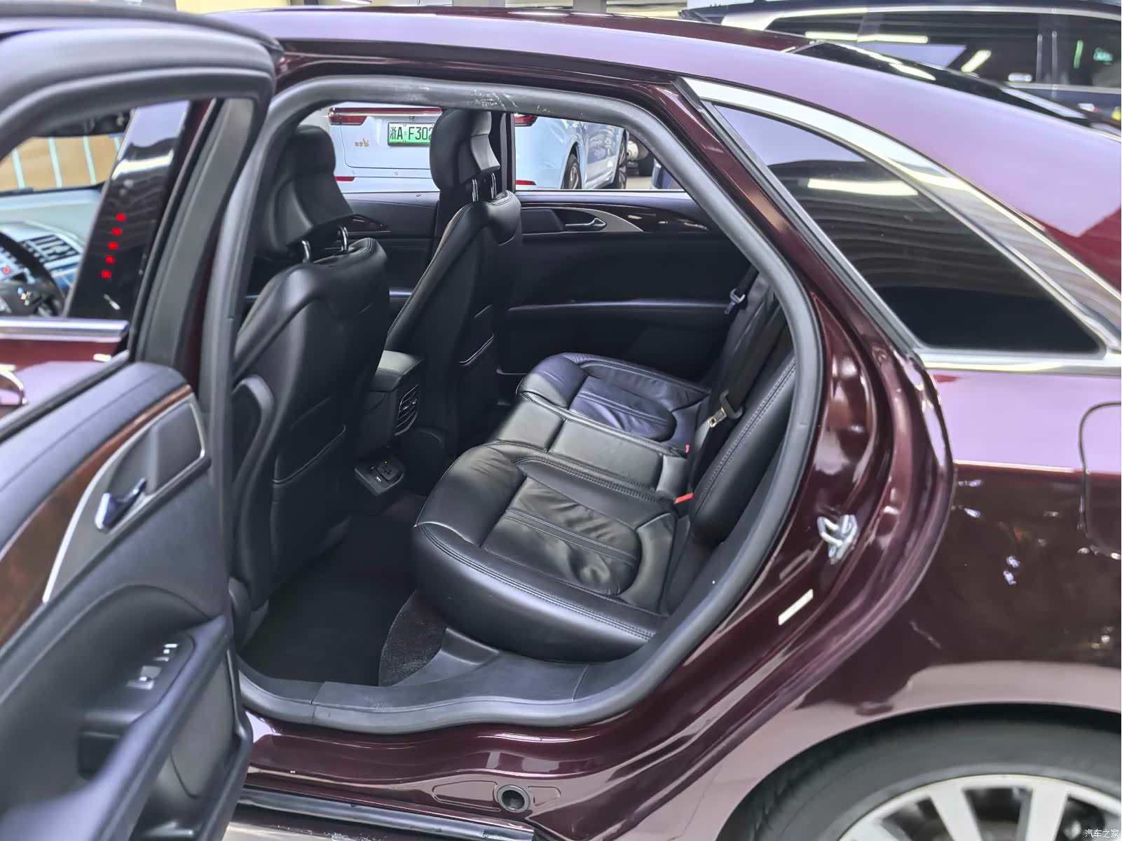Lincoln MKZ, 2017 14