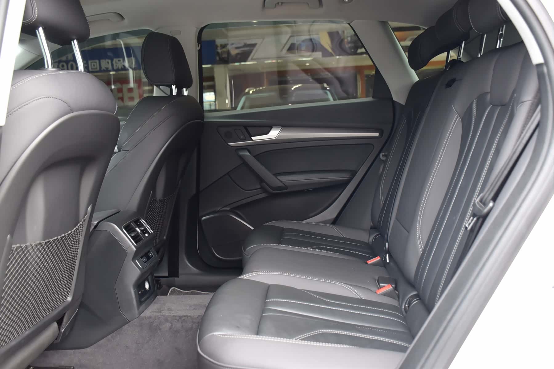 Audi Q5L, 2021 10