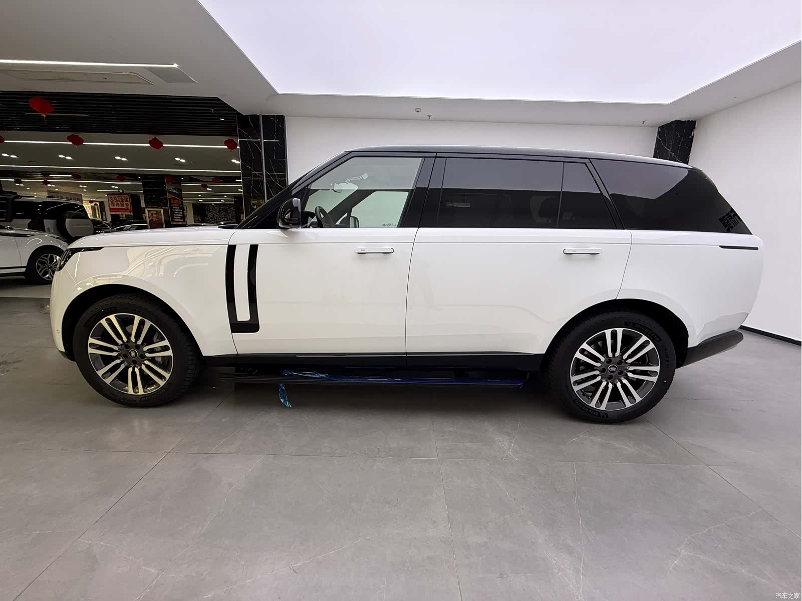 Land Rover Range Rover, 2023 все фото