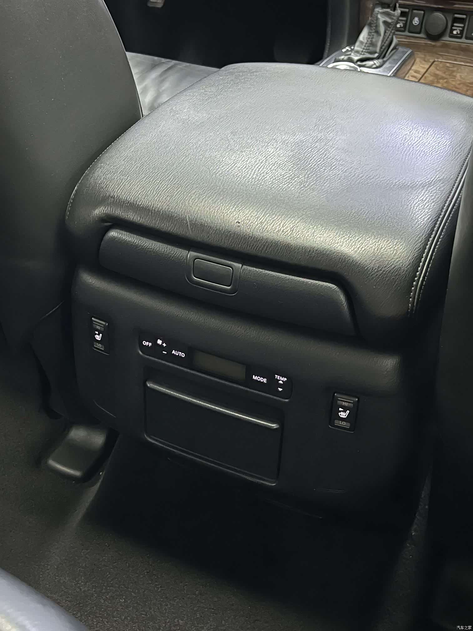 Infiniti QX56, 2014 32