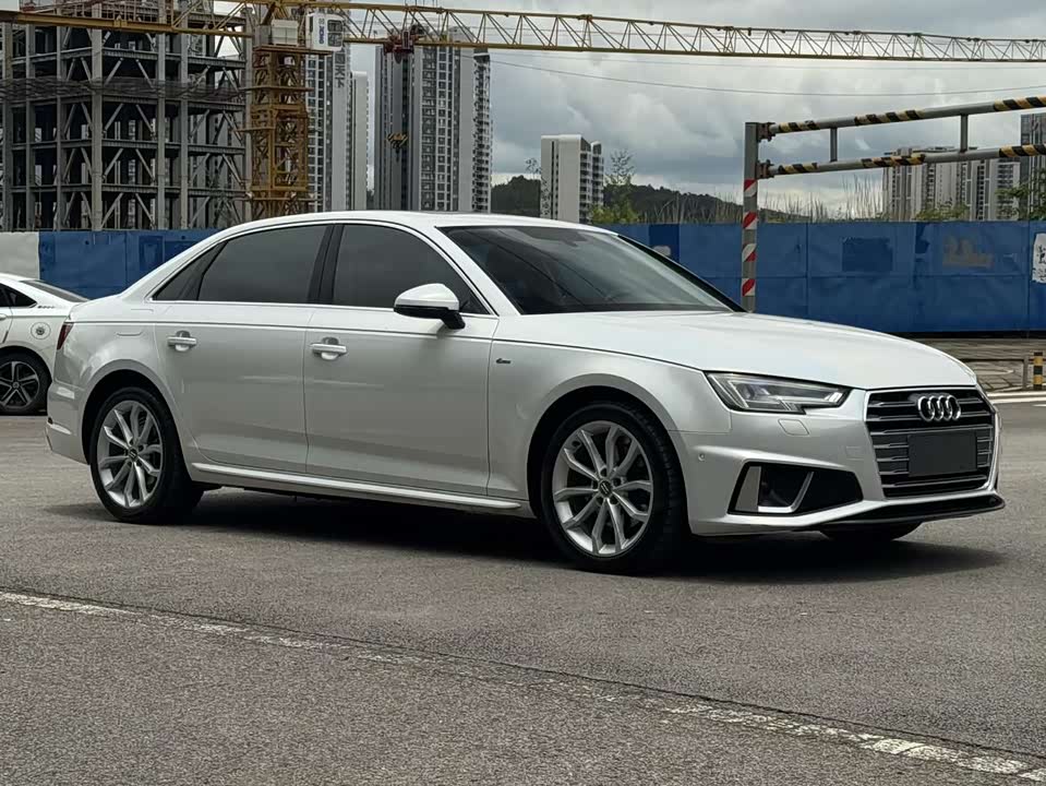 Audi A4L