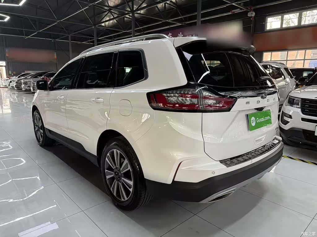 Ford Edge, 2021 7