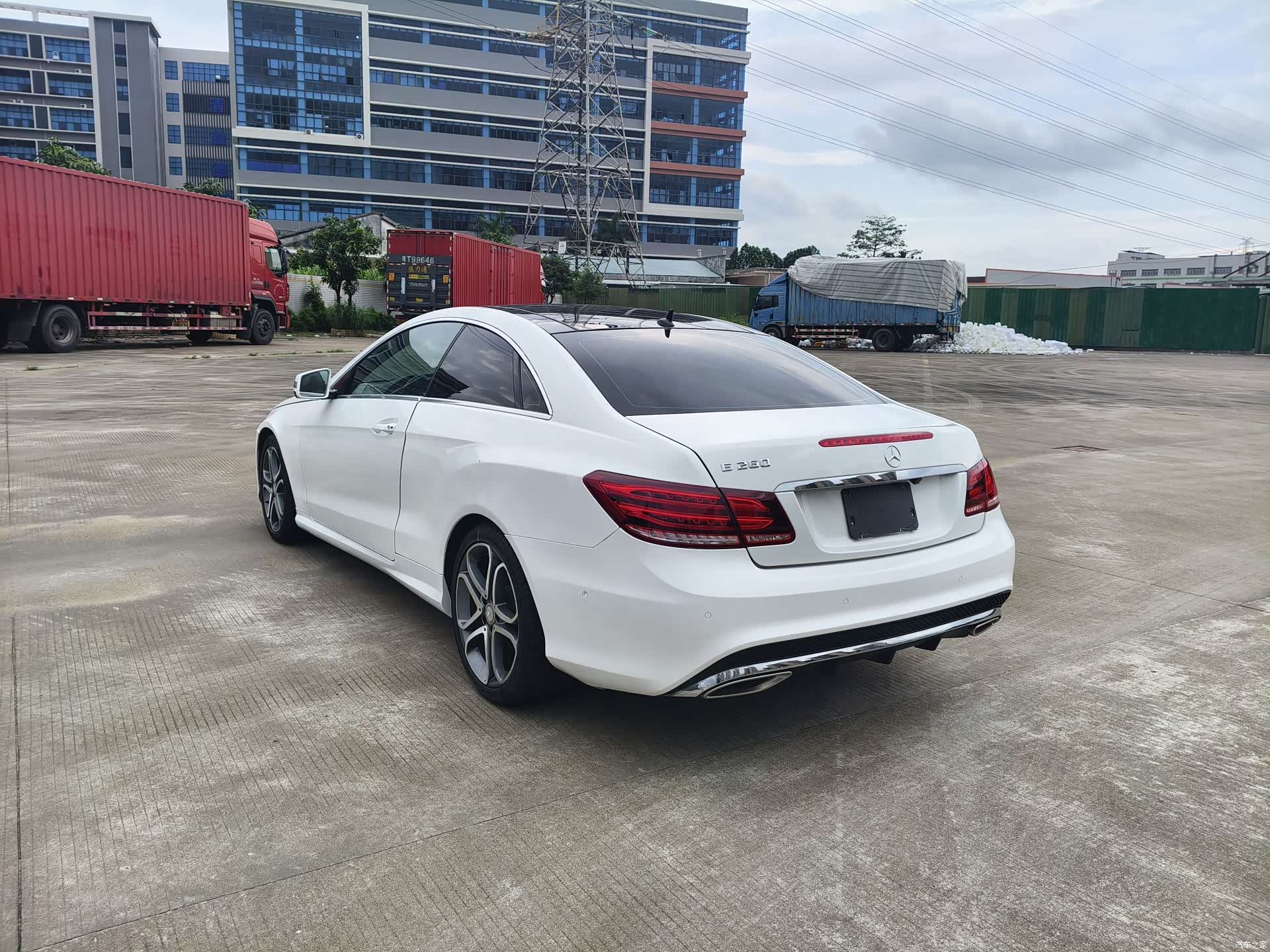 Mercedes-Benz E-Class, 2017 4