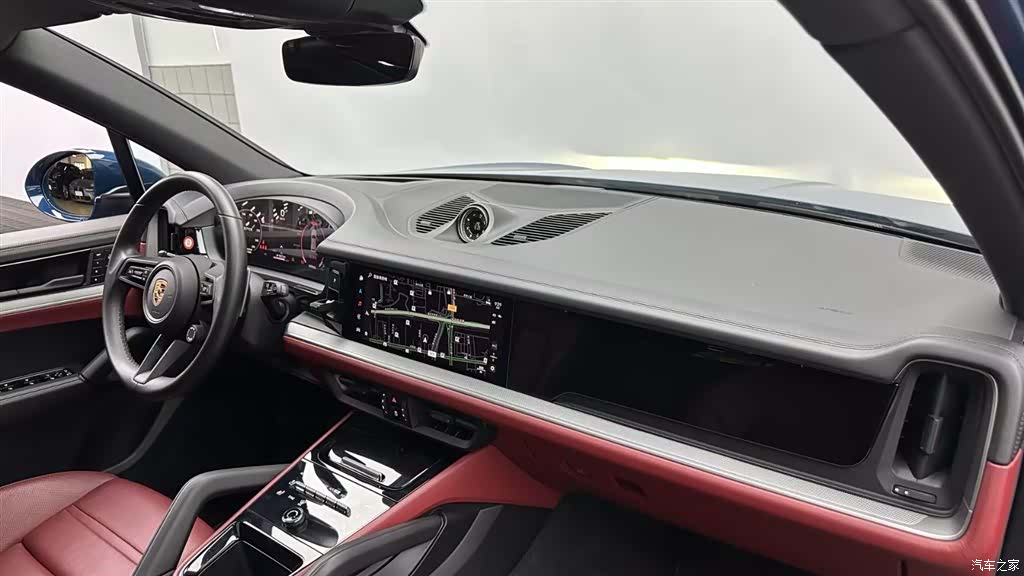 Porsche Cayenne, 2025 16