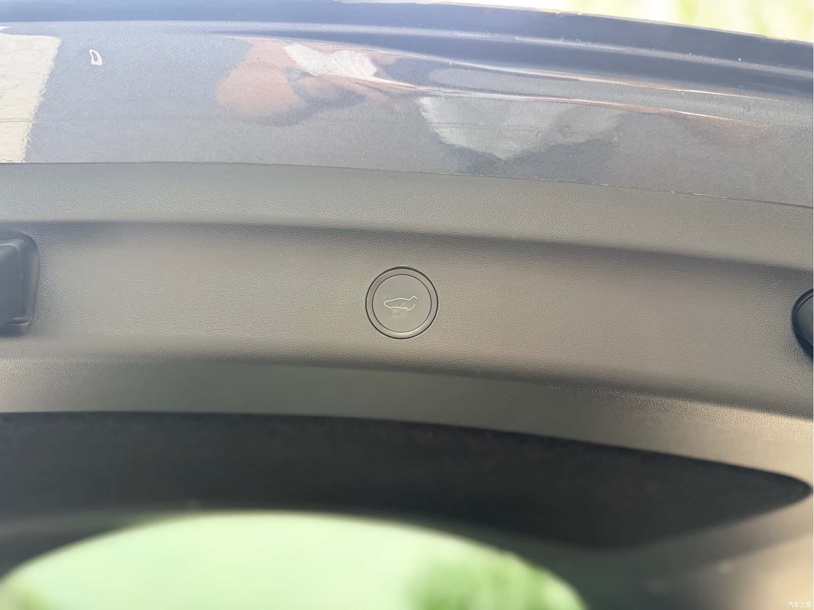 Tesla Model Y, 2024 15