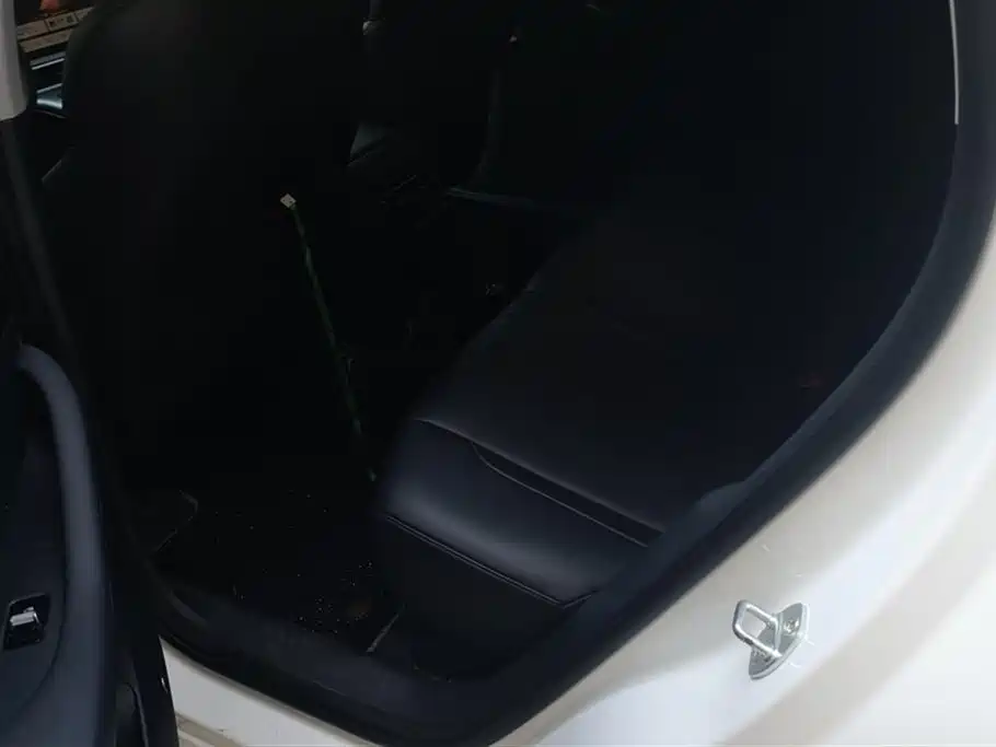 Geely Galaxy Galaxy E5