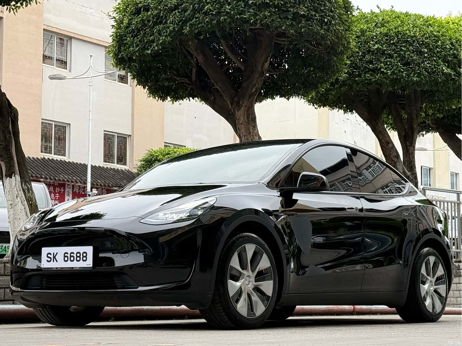 Tesla Model Y, 2022 1