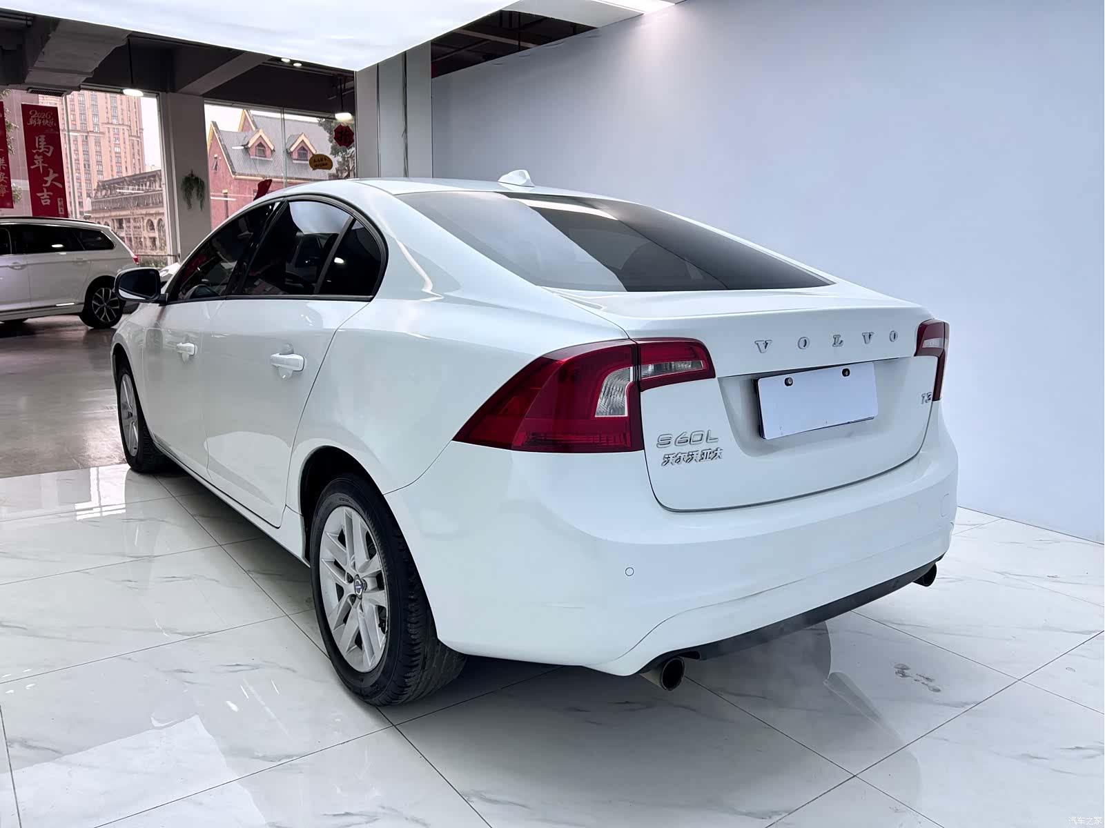 Volvo S60, 2016 все фото