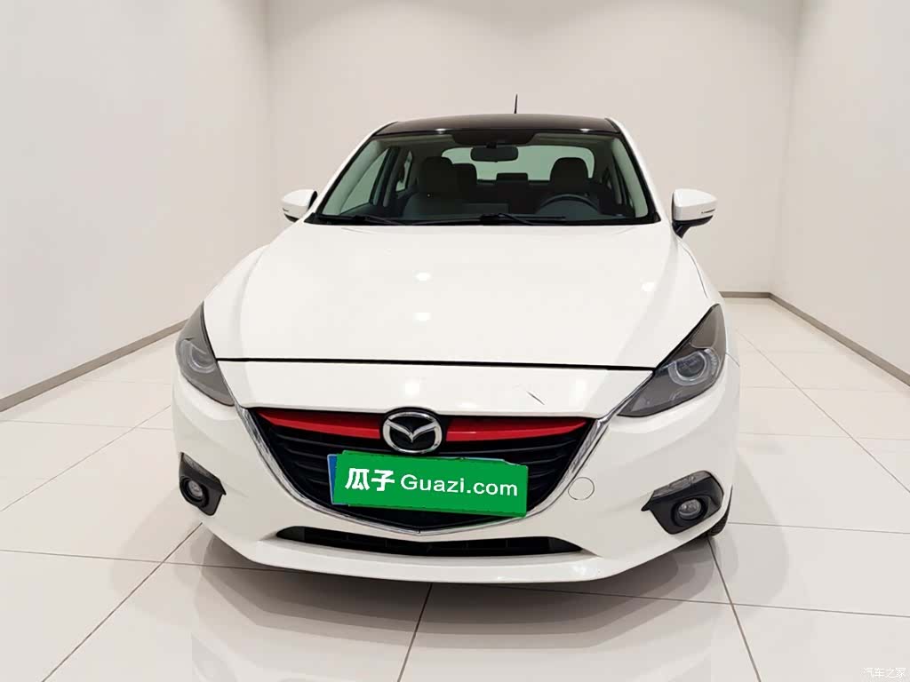 Mazda Mazda3, 2015 2