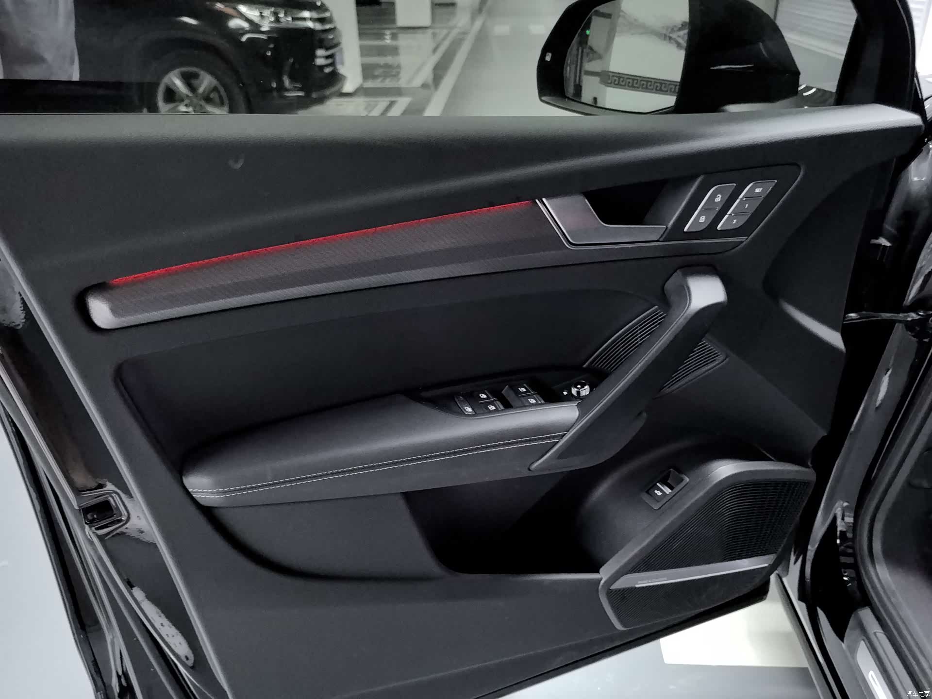 Audi Q5L, 2024 19