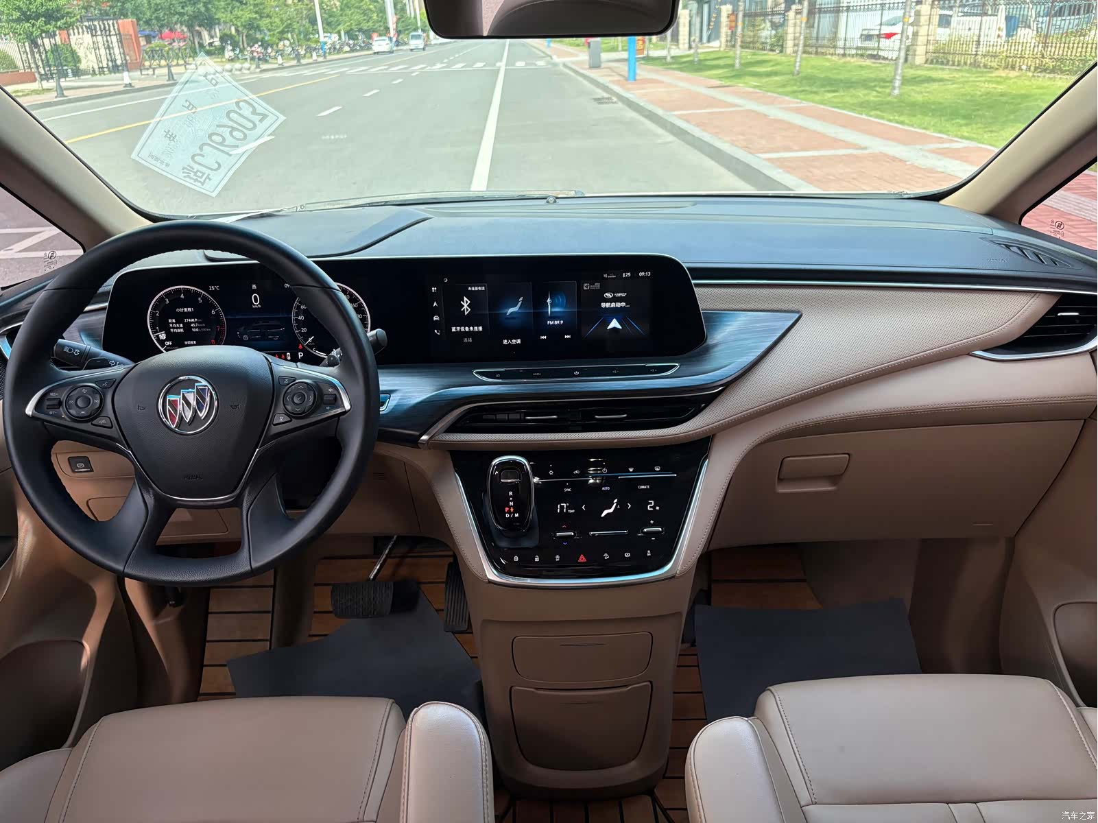 Buick GL8, 2021 9