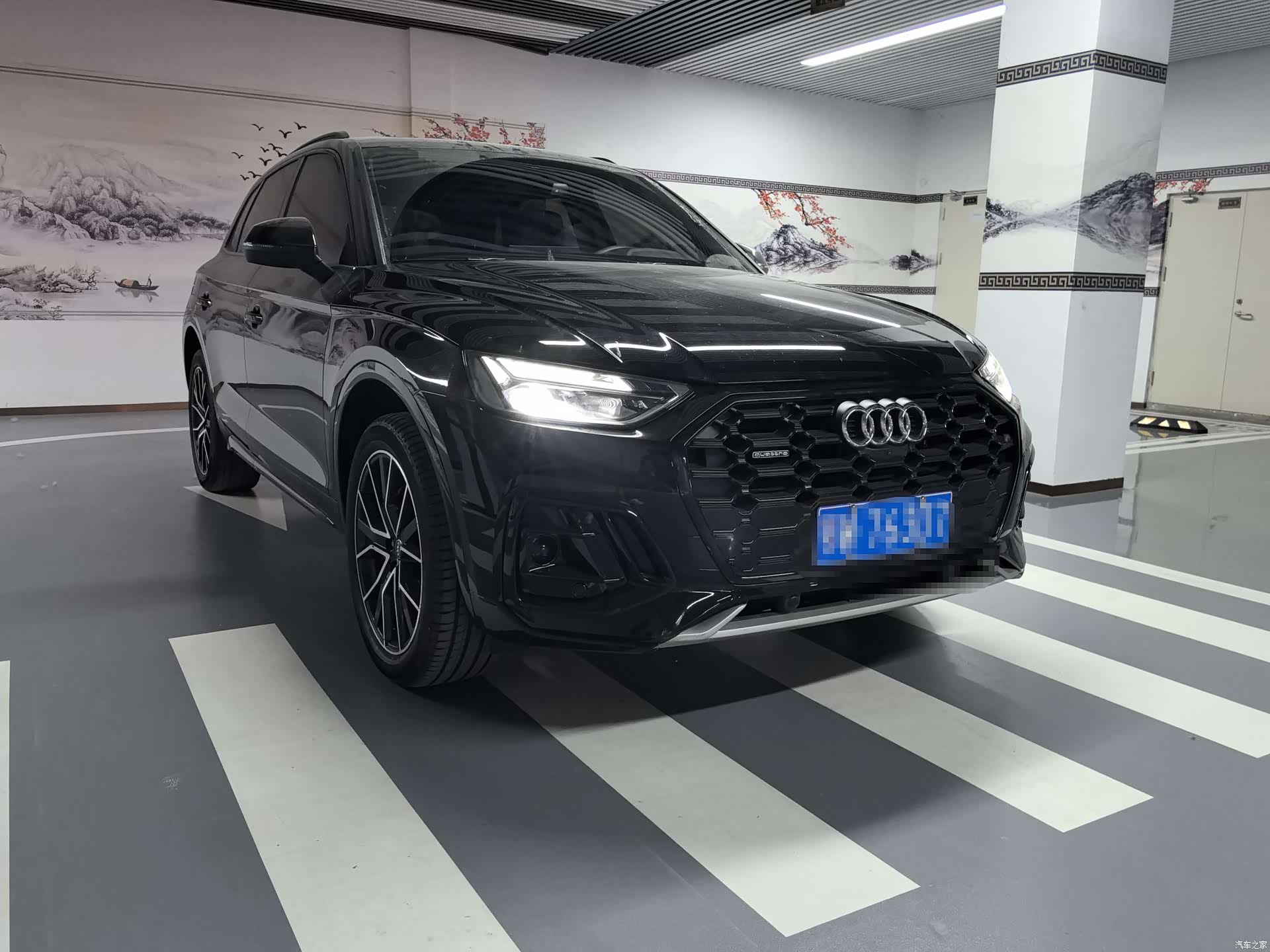 Audi Q5L, 2024 1