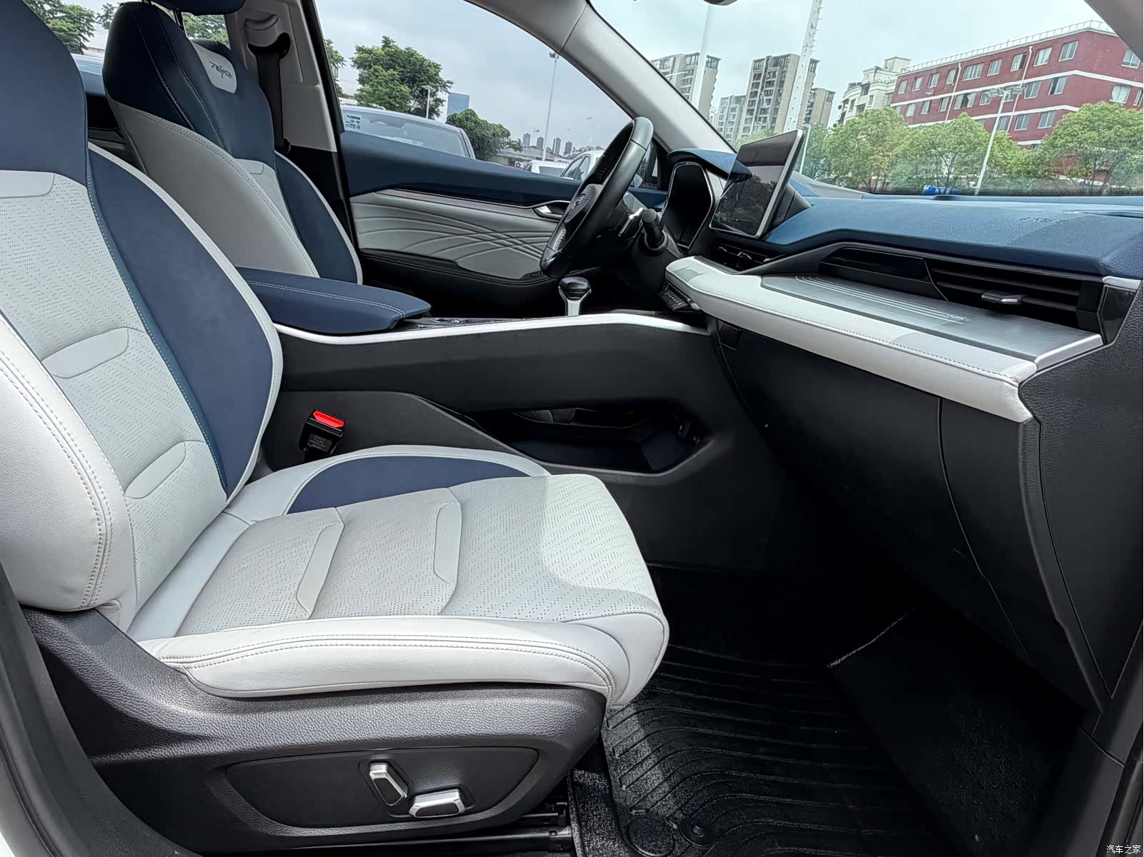 Geely Preface, 2023 17