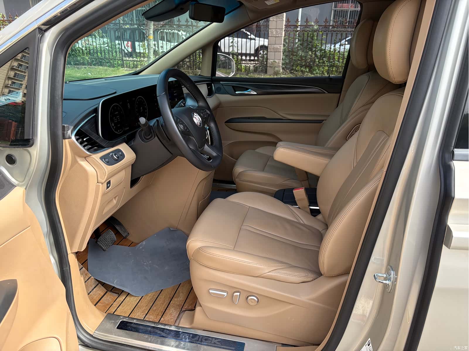 Buick GL8, 2021 7