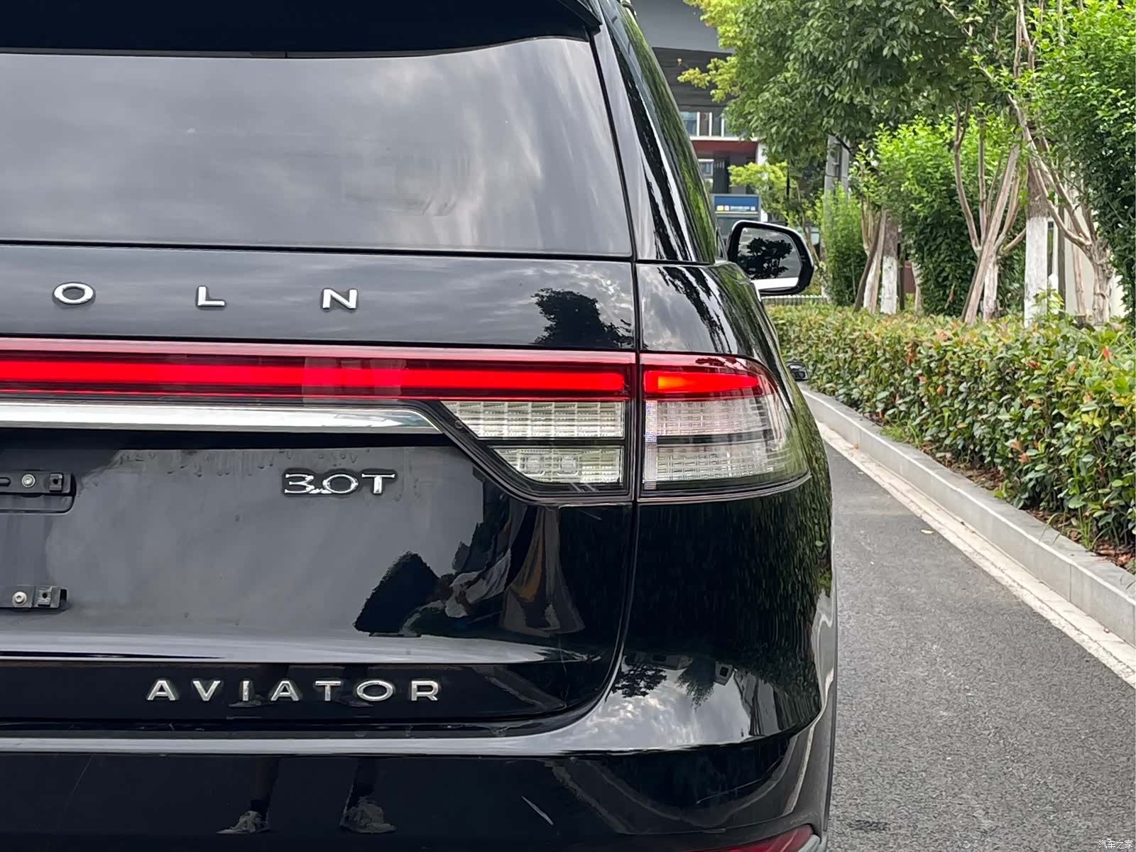 Lincoln Aviator, 2022 6