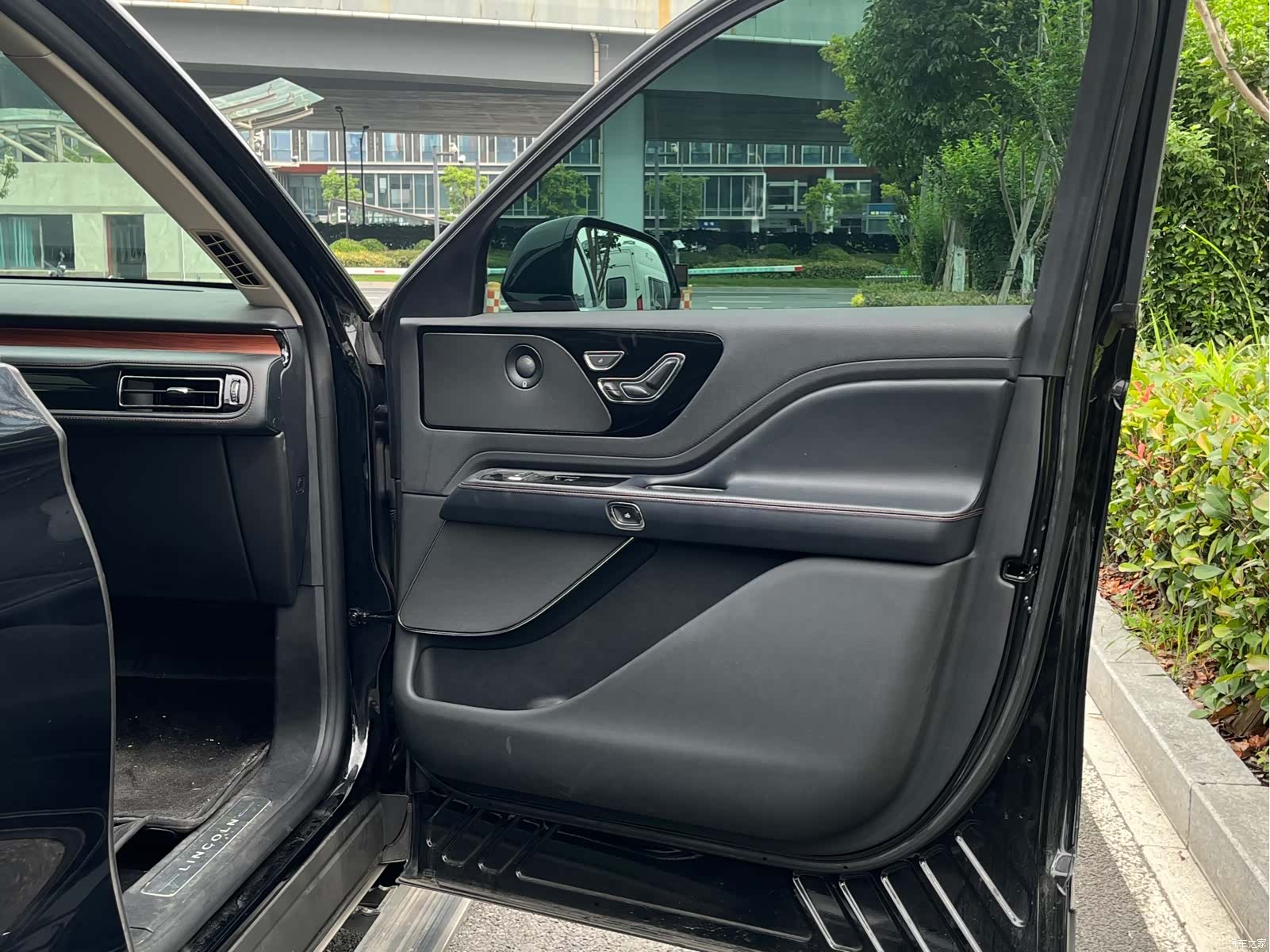 Lincoln Aviator, 2022 18