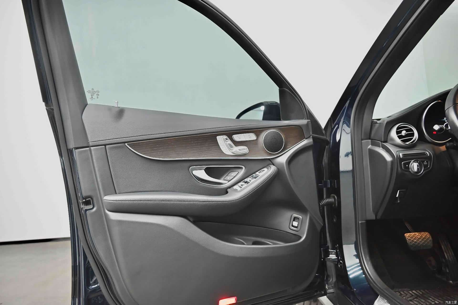 Mercedes-Benz GLC, 2021 25