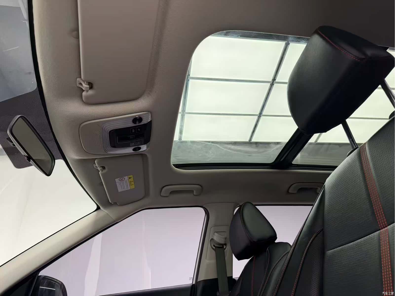 Kia KX3, 2021 16