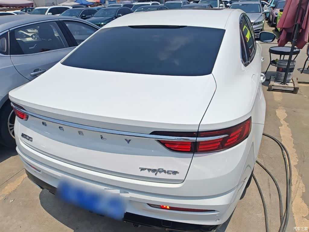 Geely Preface, 2022 6