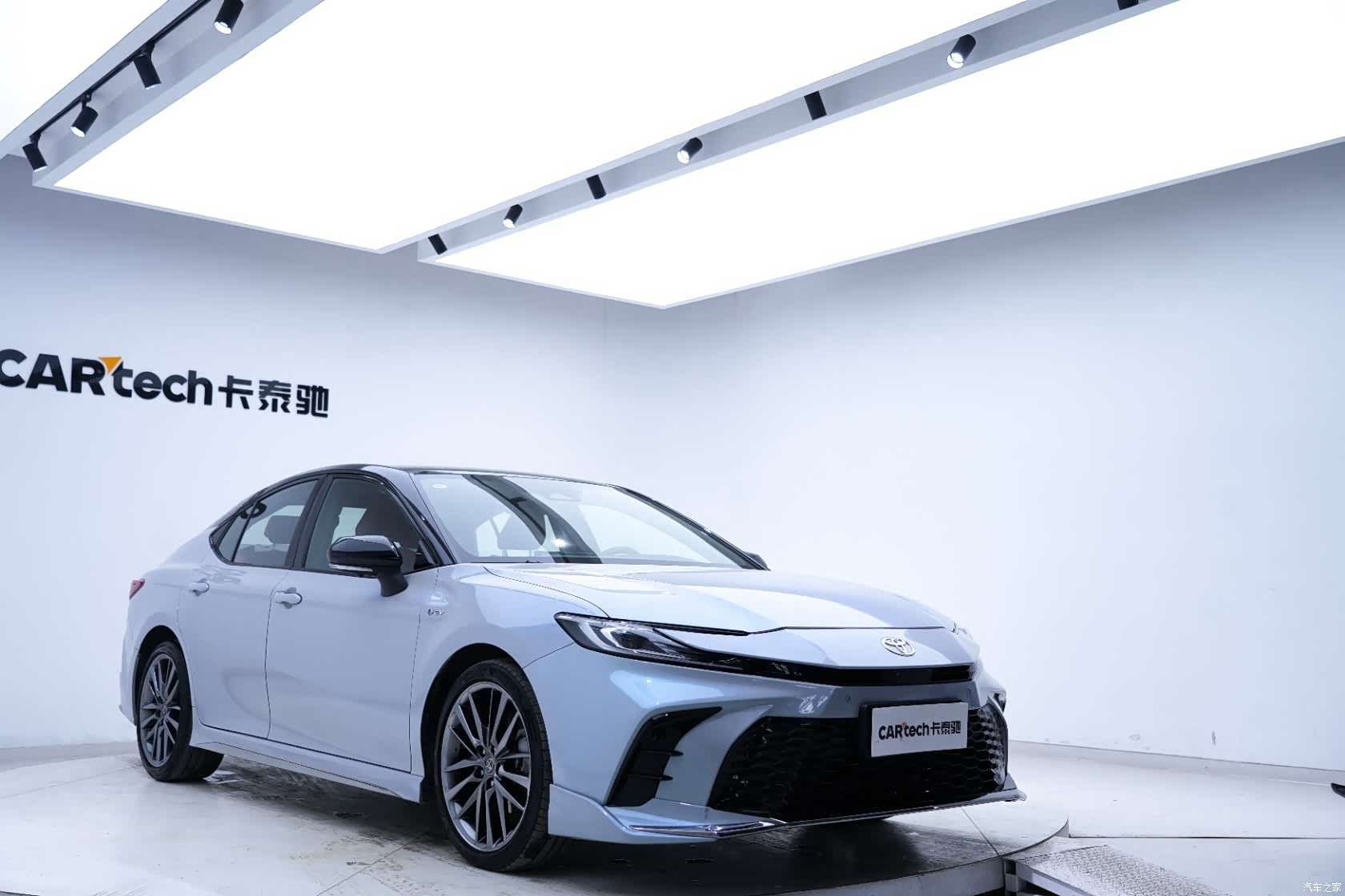 Toyota Camry, 2024 8