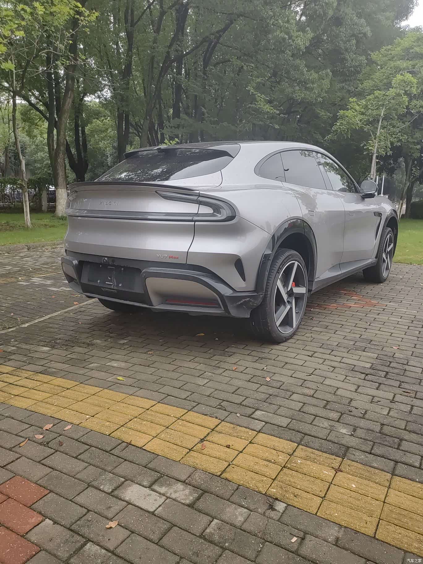 Xiaomi YU7, 2025 9