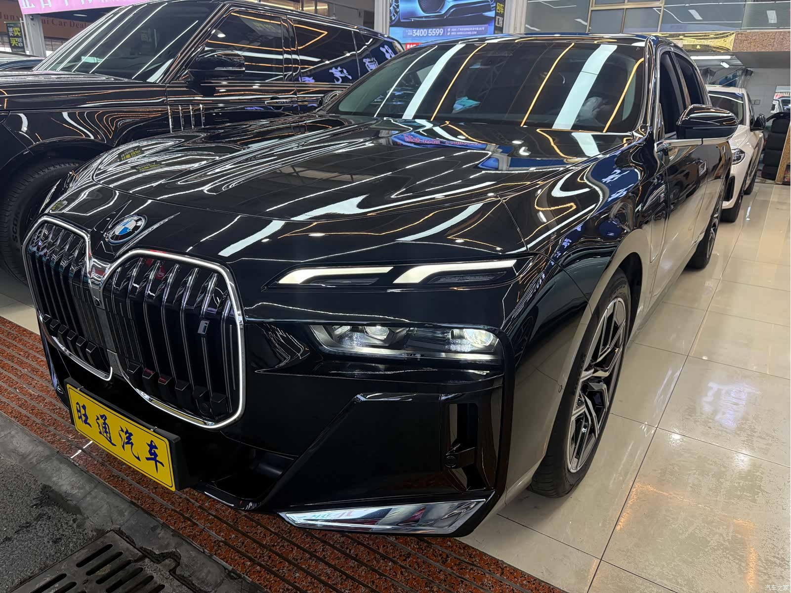 BMW i7, 2024 1