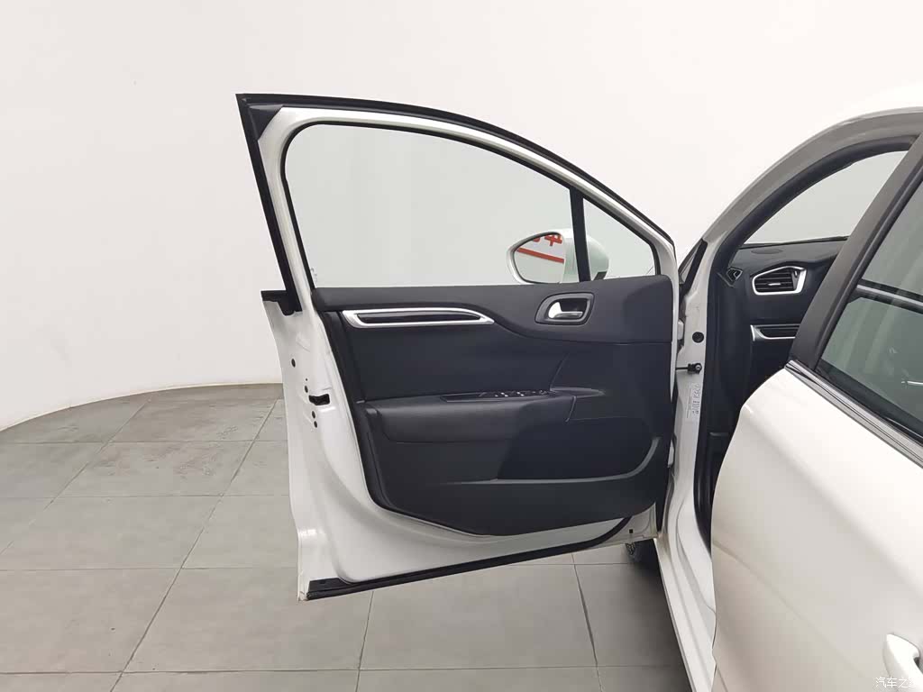 Citroen C4, 2015 8