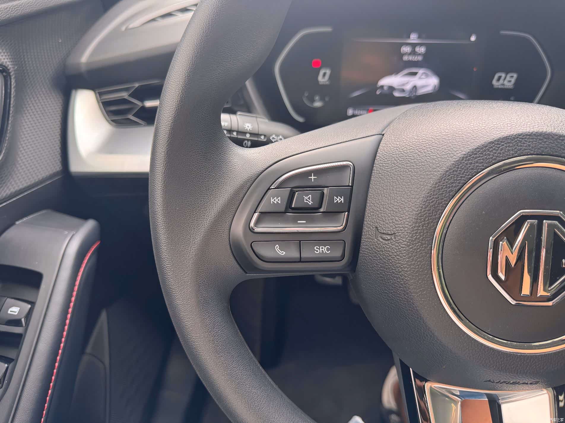 MG MG5, 2023 19