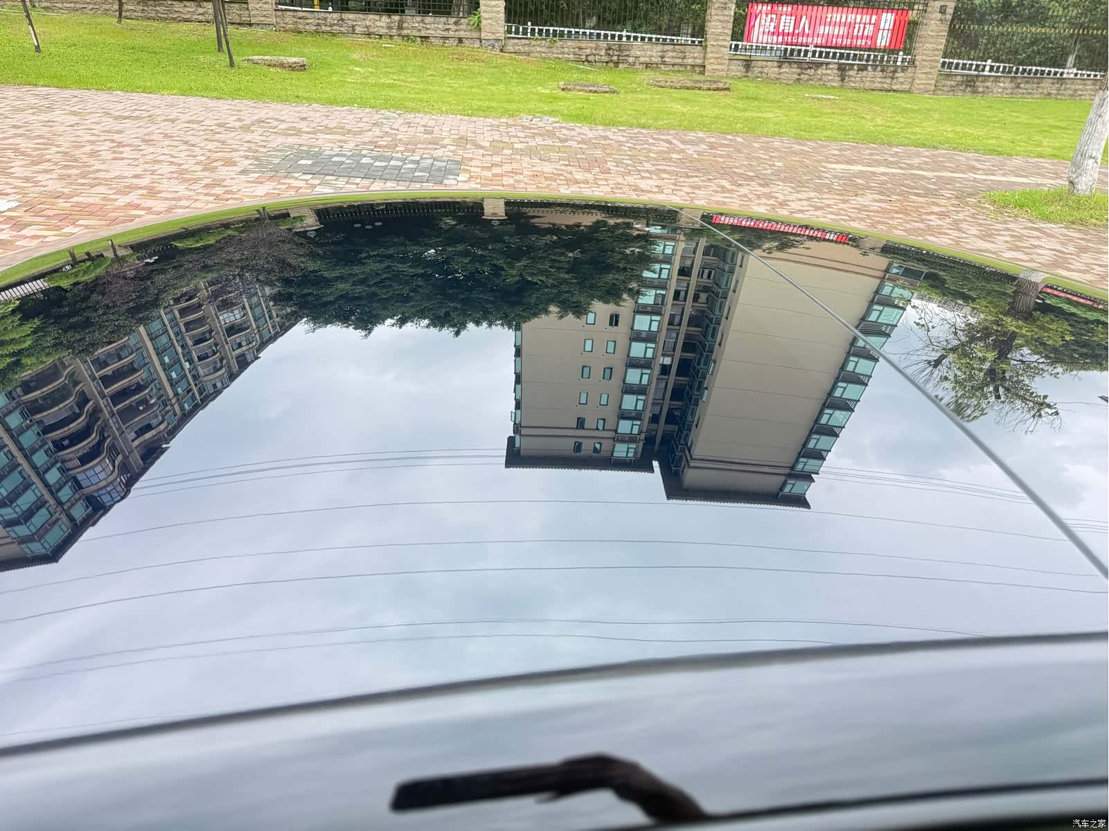 Tesla Model 3, 2024 23