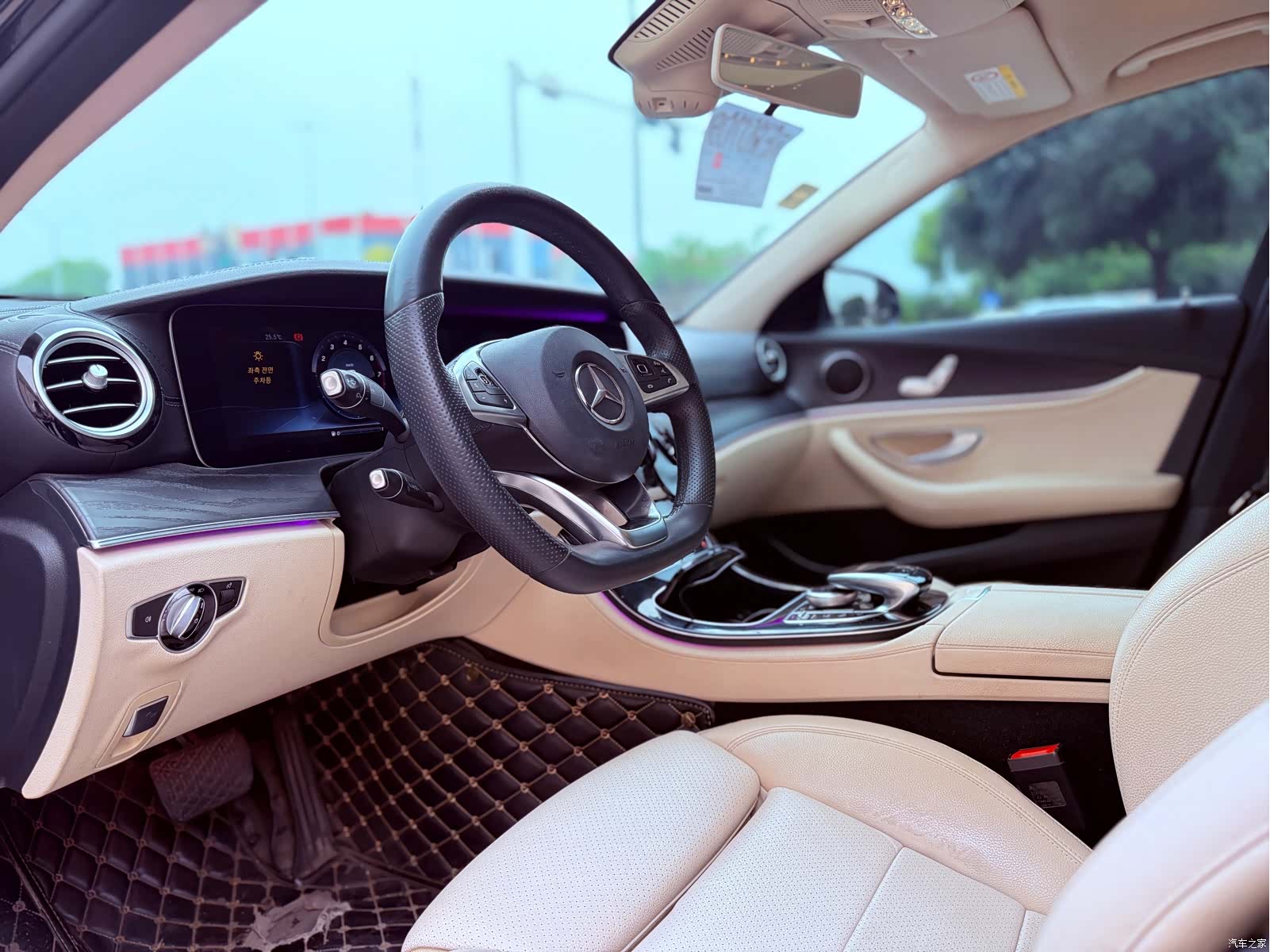 Mercedes-Benz E-Class, 2016 7