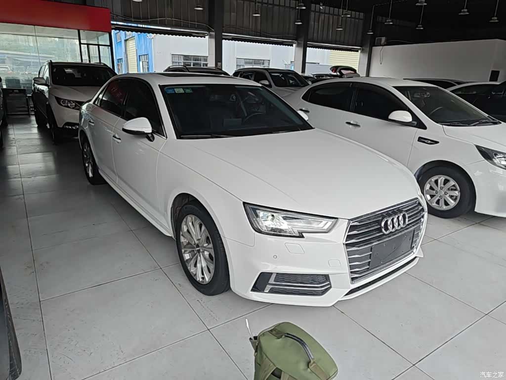 Audi A4L, 2019 4