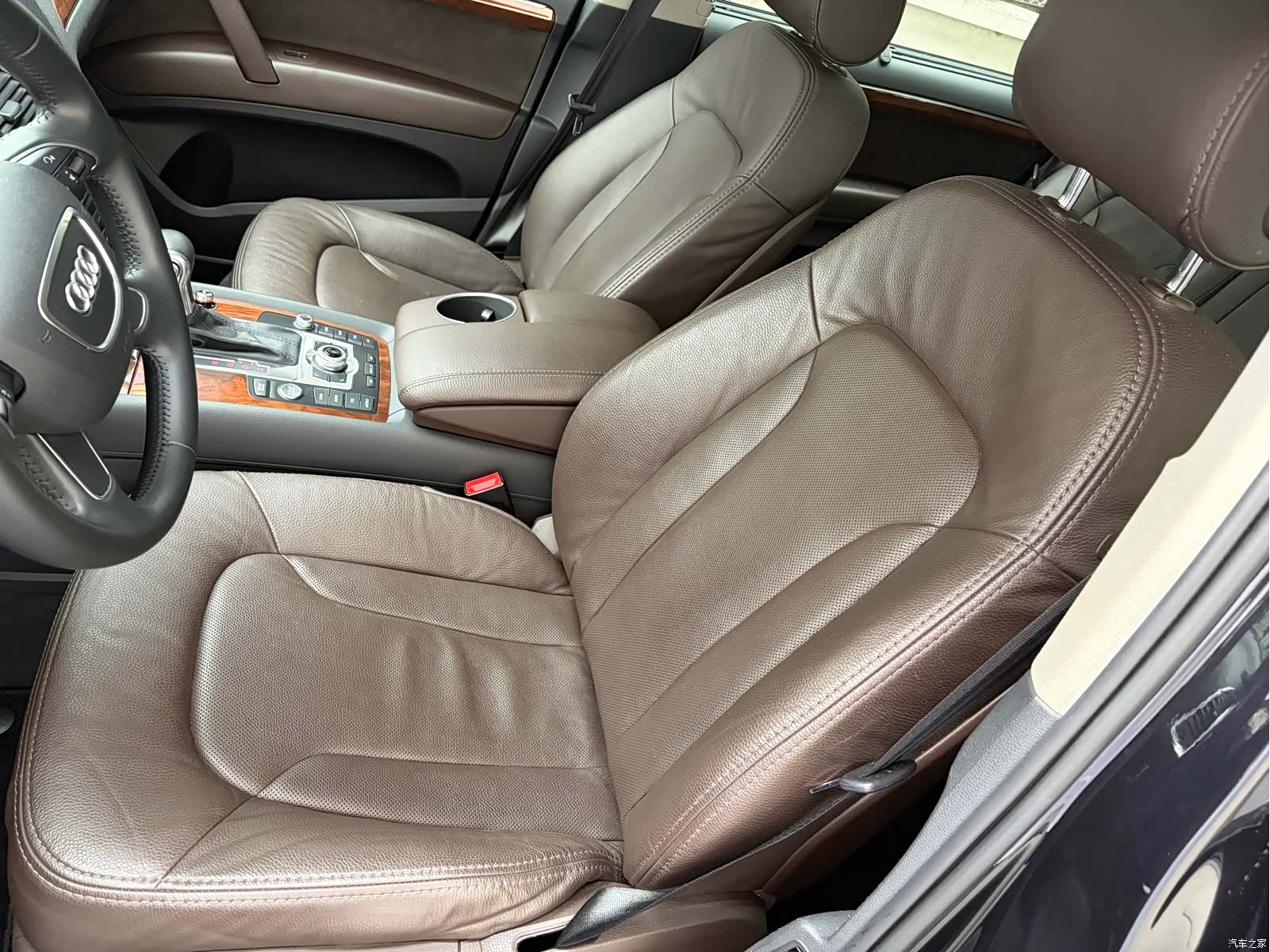 Audi Q7, 2014 12