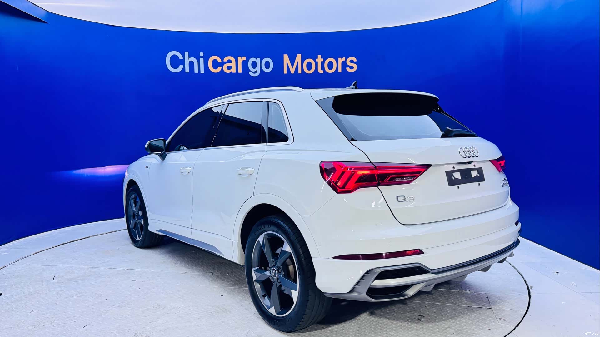 Audi Q3, 2022 6