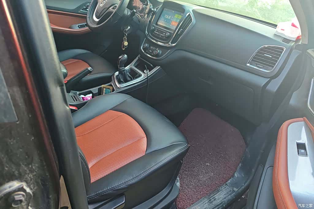 Wuling 560, 2016 8