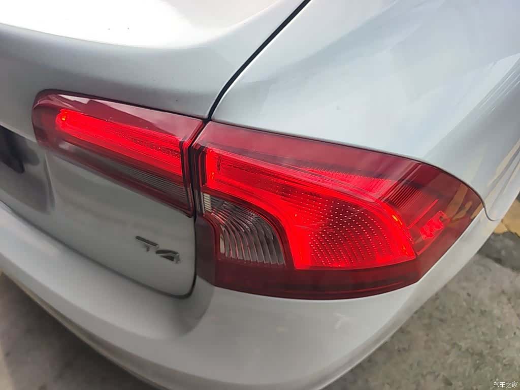 Volvo S60, 2017 8