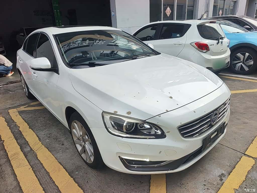 Volvo S60, 2017 4