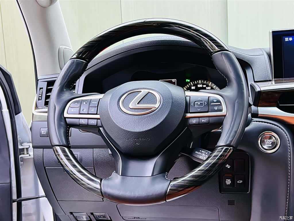 Lexus LX, 2019 10