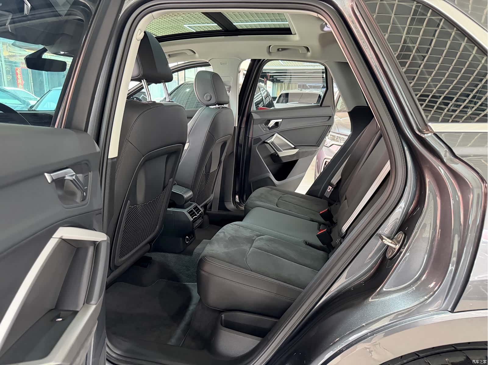 Audi Q3, 2022 8