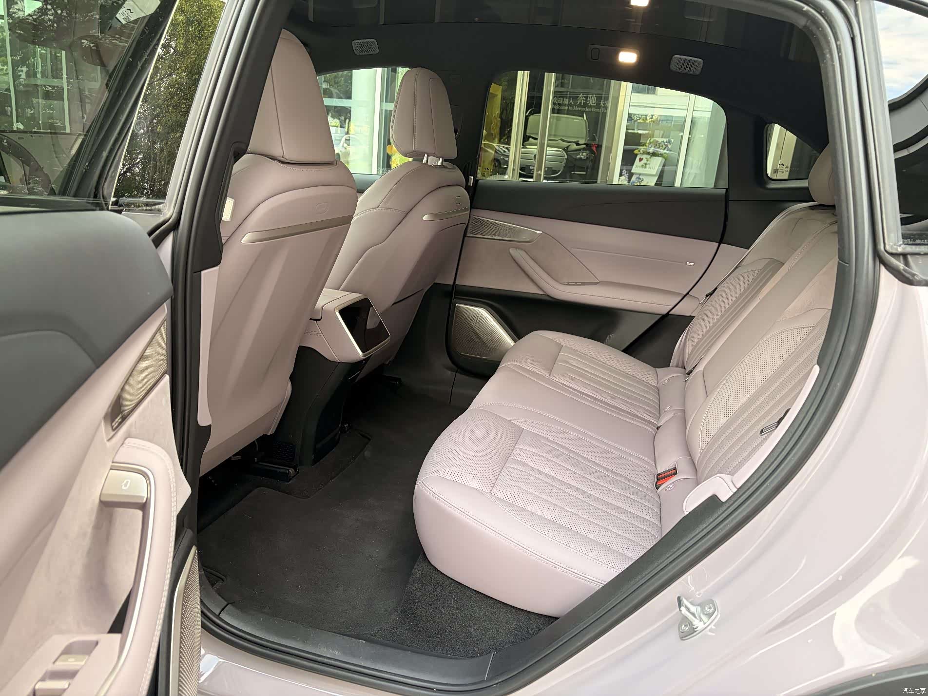 NIO L60, 2025 12