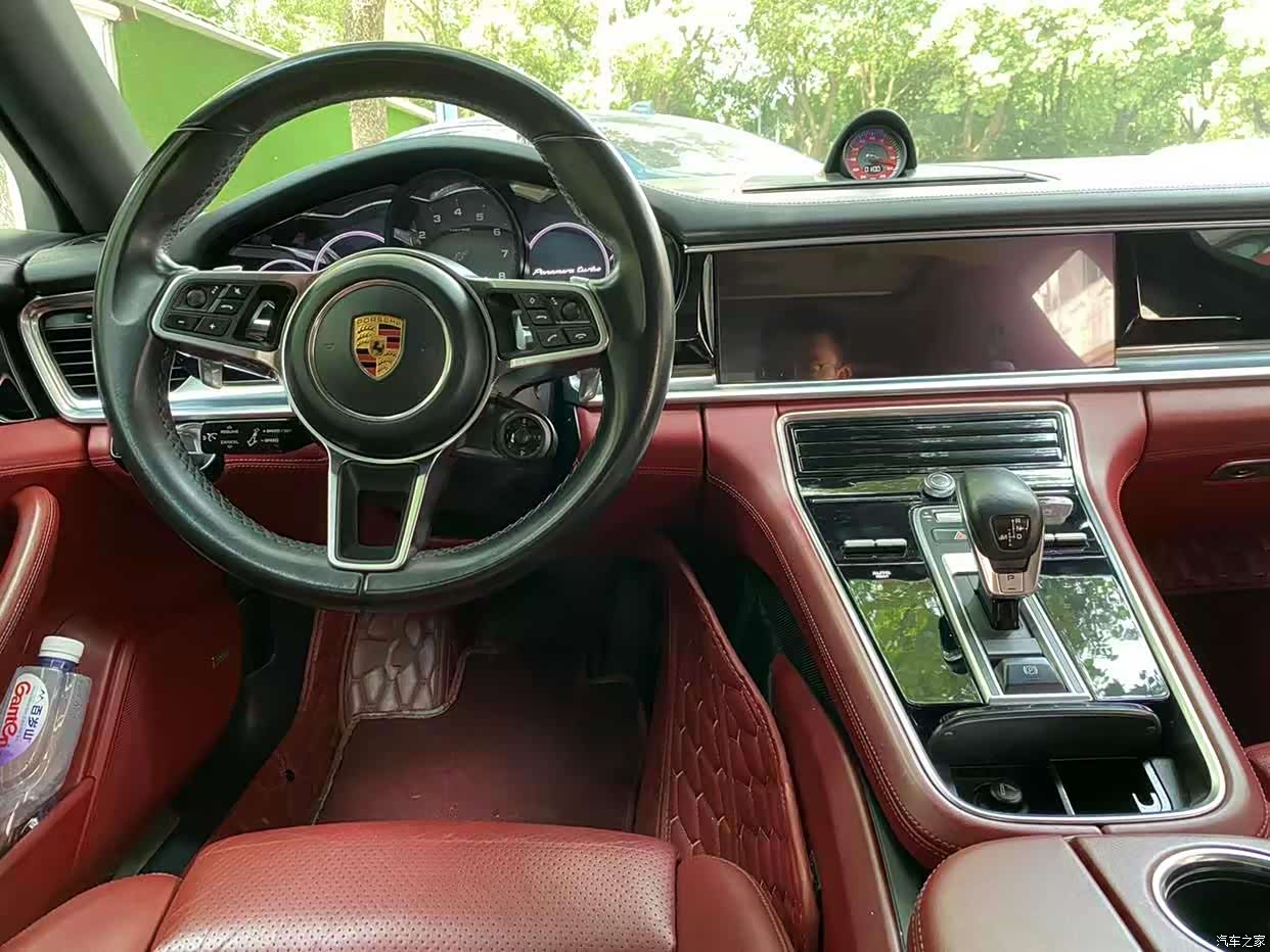 Porsche Panamera, 2017 4