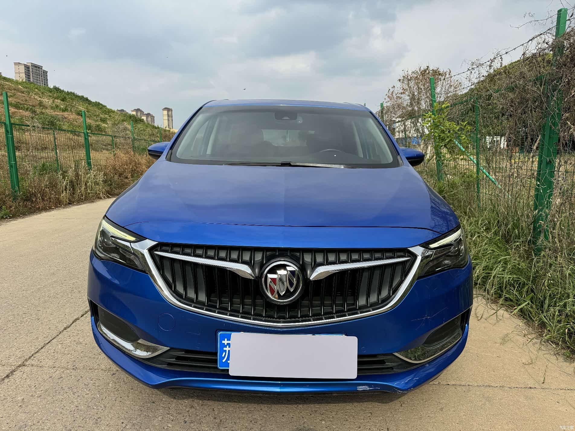 Buick GL6, 2018 3