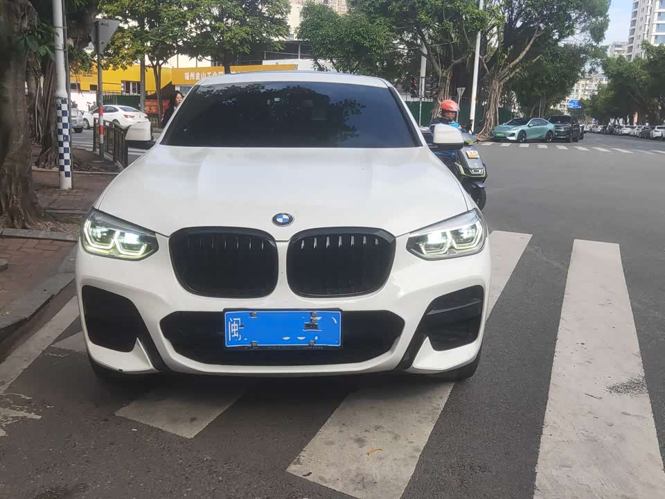 BMW X4