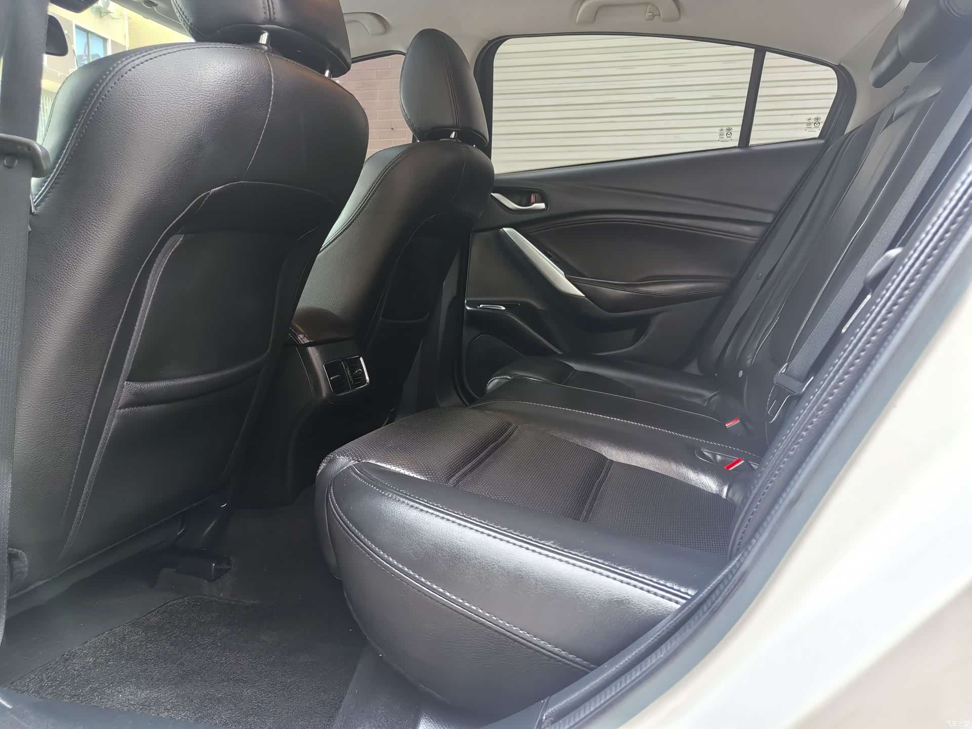 Mazda Atenza, 2017 8
