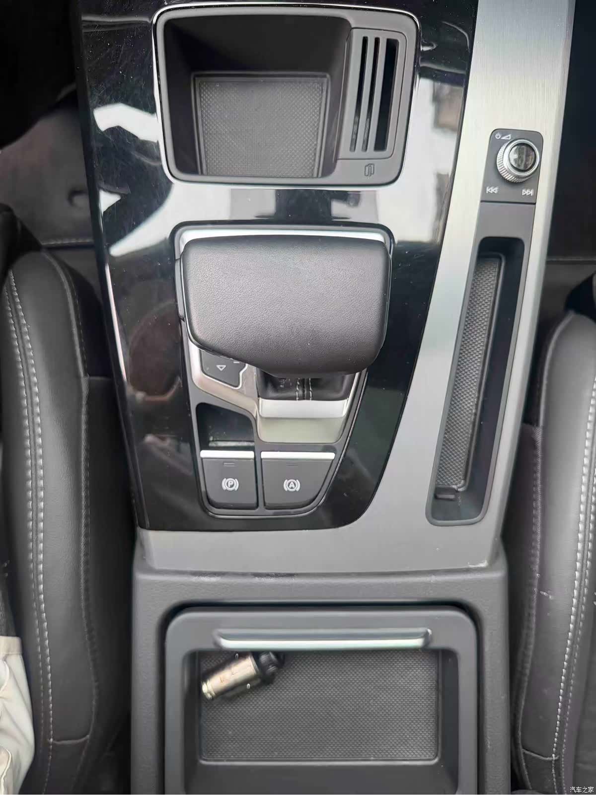 Audi Q5L, 2022 15