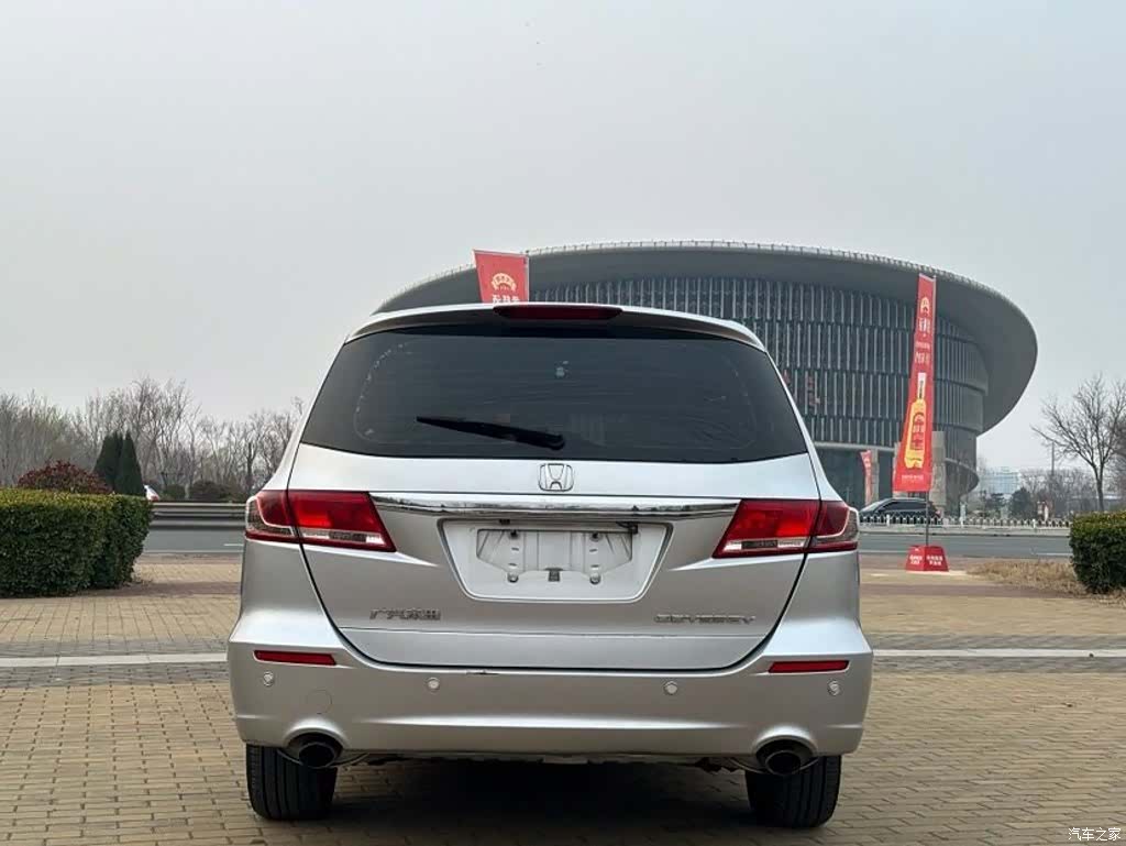 Honda Odyssey, 2011 все фото
