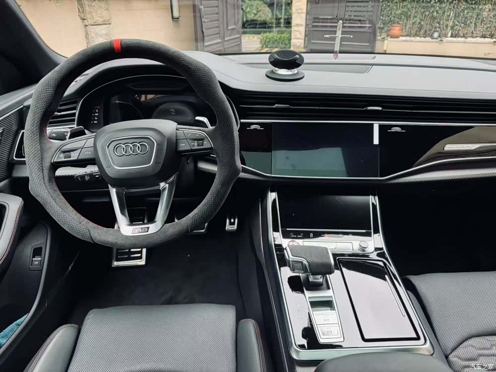 Audi Q8, 2026 6