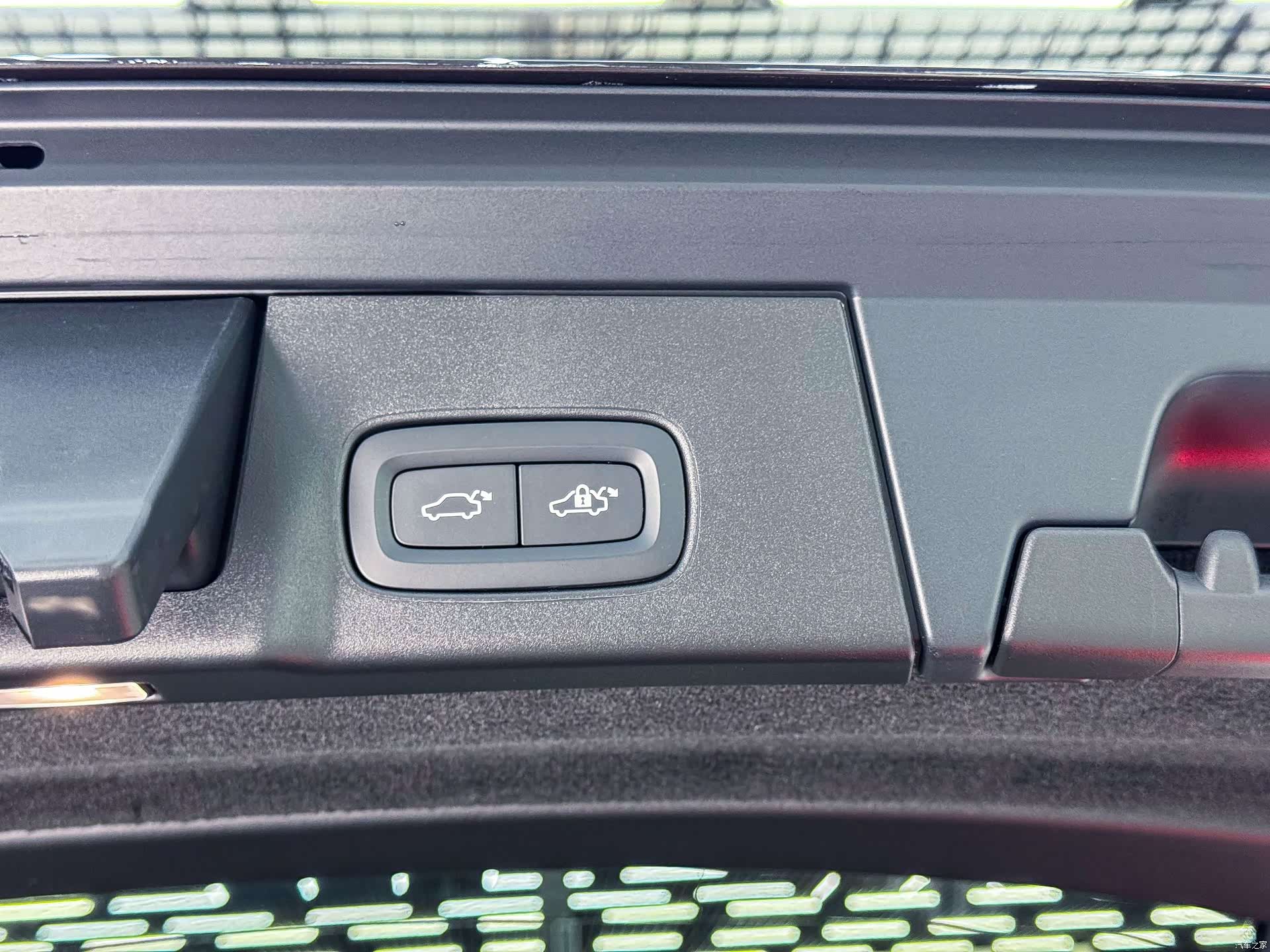 Volvo V90, 2025 20